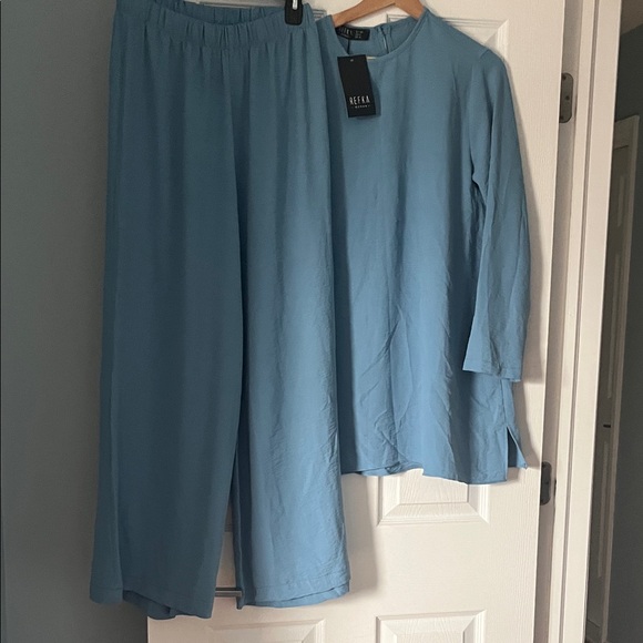 Blue Two-Piece Lounge Set - Picture 1 of 4